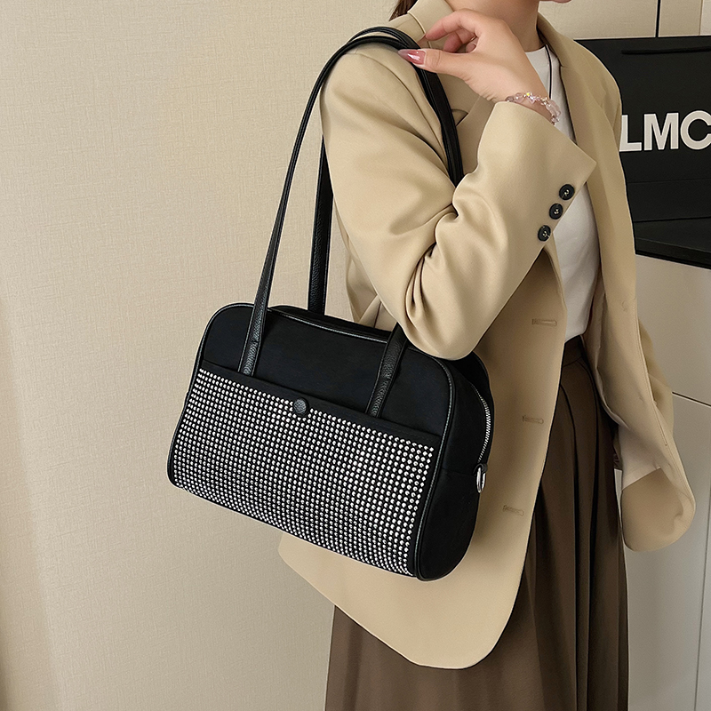 Kadınlar için moda Taklidi Omu - Interior Design News incelemesi ve fiyatı